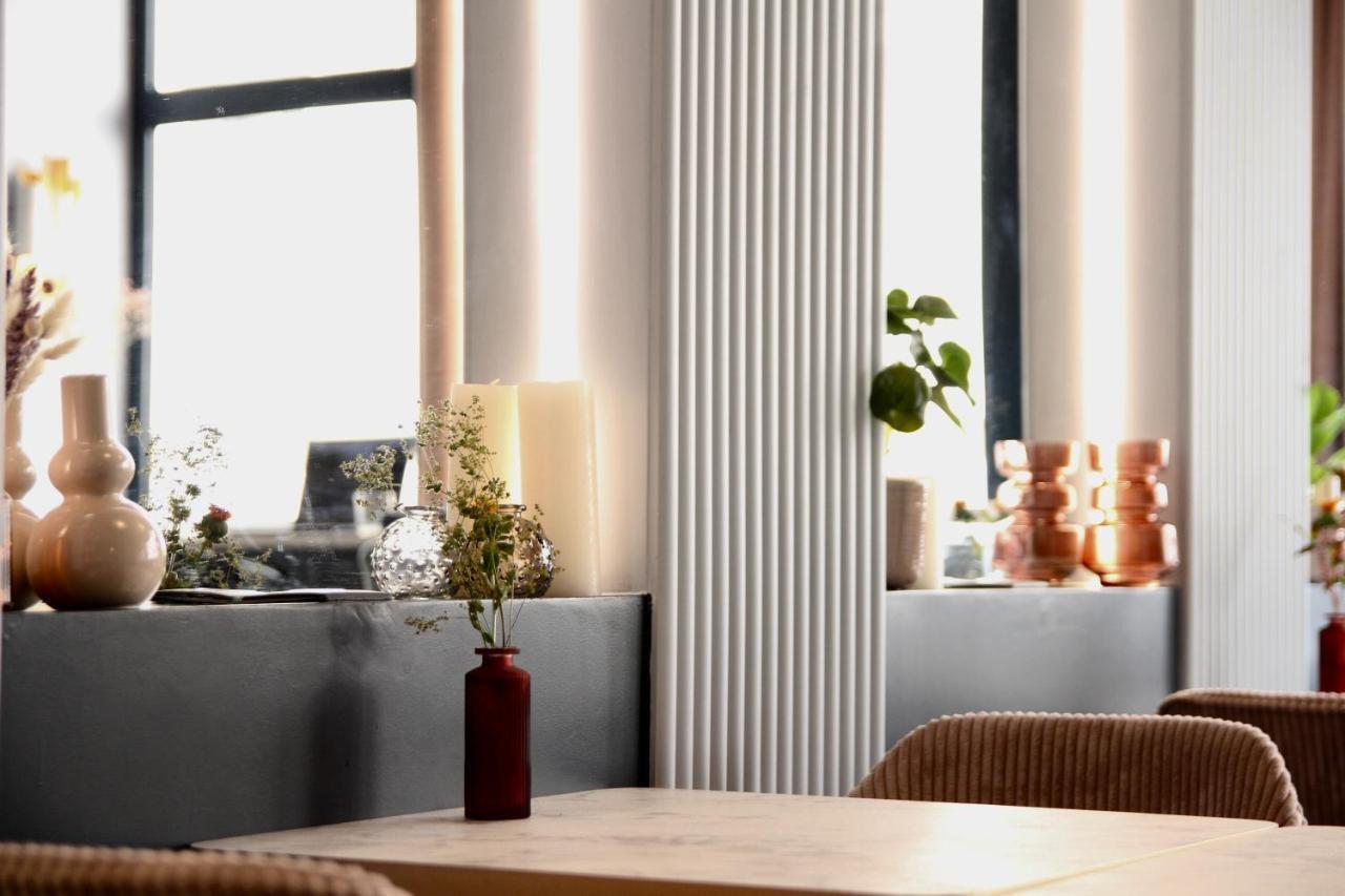 Amadeus Hotel Париж Экстерьер фото