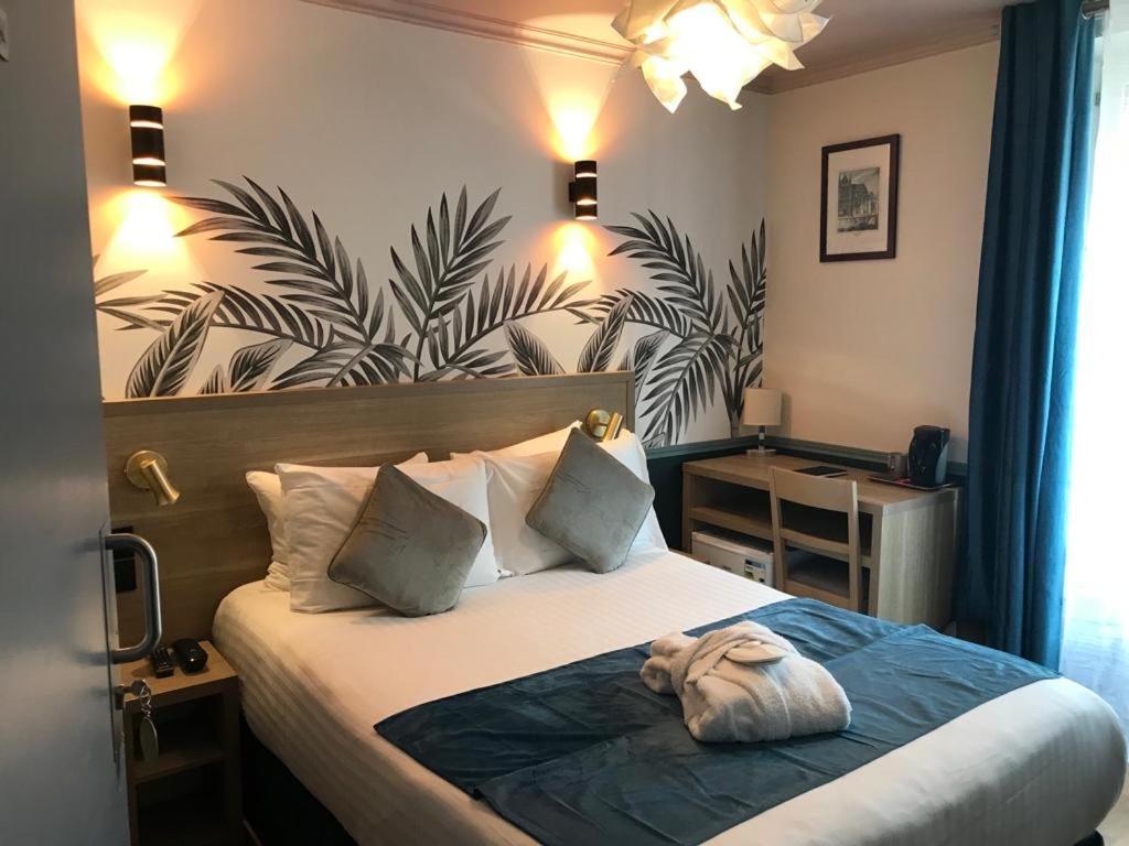 Amadeus Hotel Париж Экстерьер фото