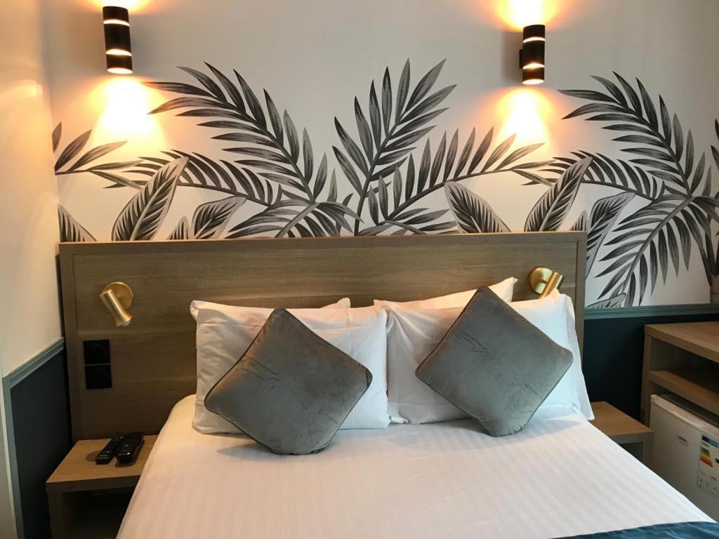 Amadeus Hotel Париж Экстерьер фото