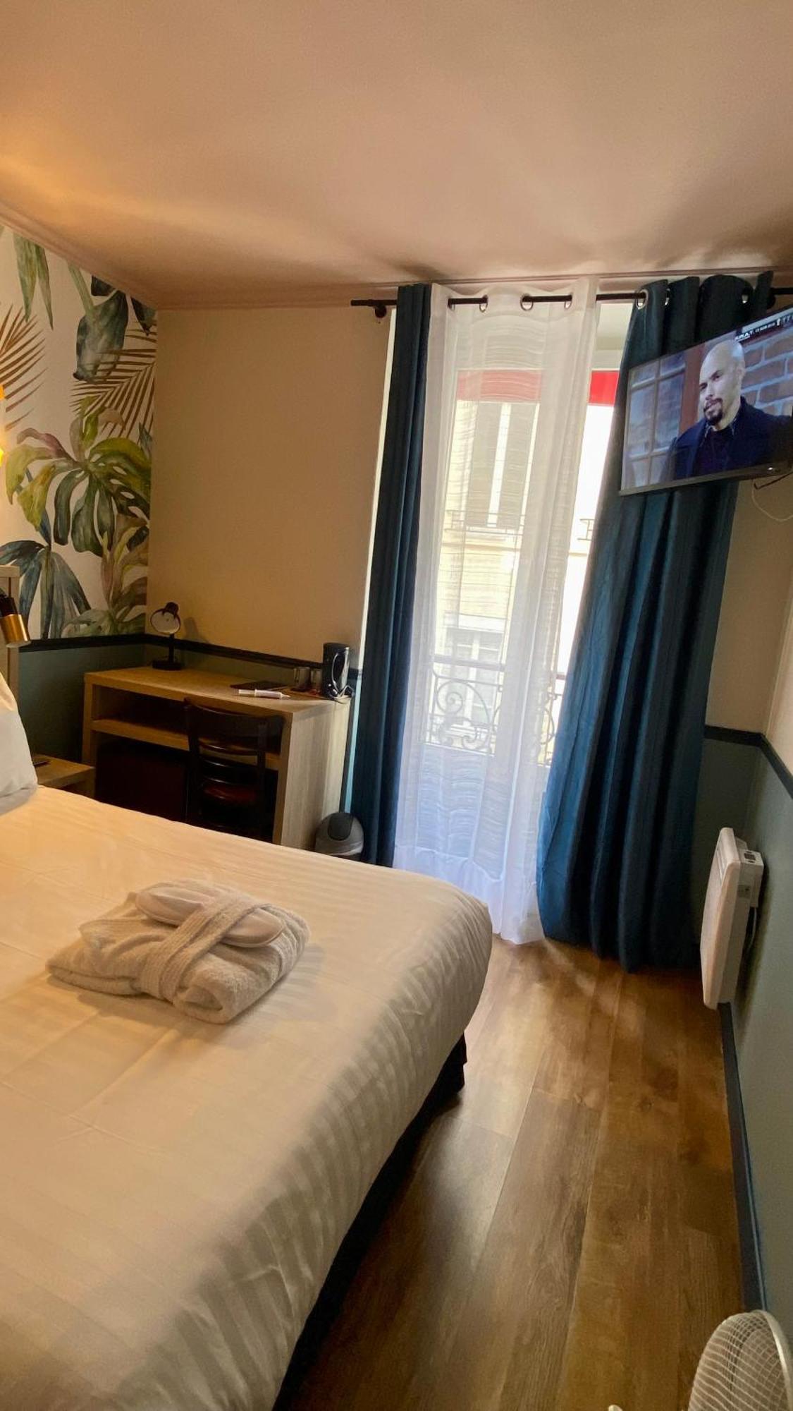 Amadeus Hotel Париж Экстерьер фото