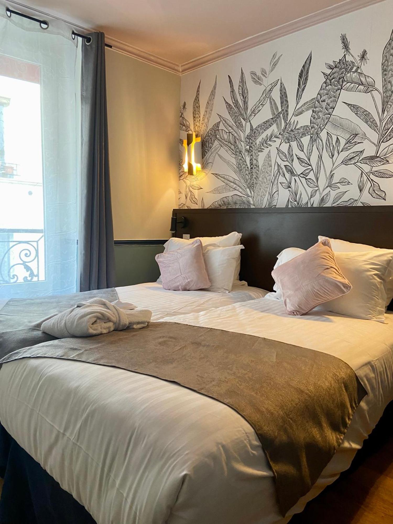 Amadeus Hotel Париж Экстерьер фото