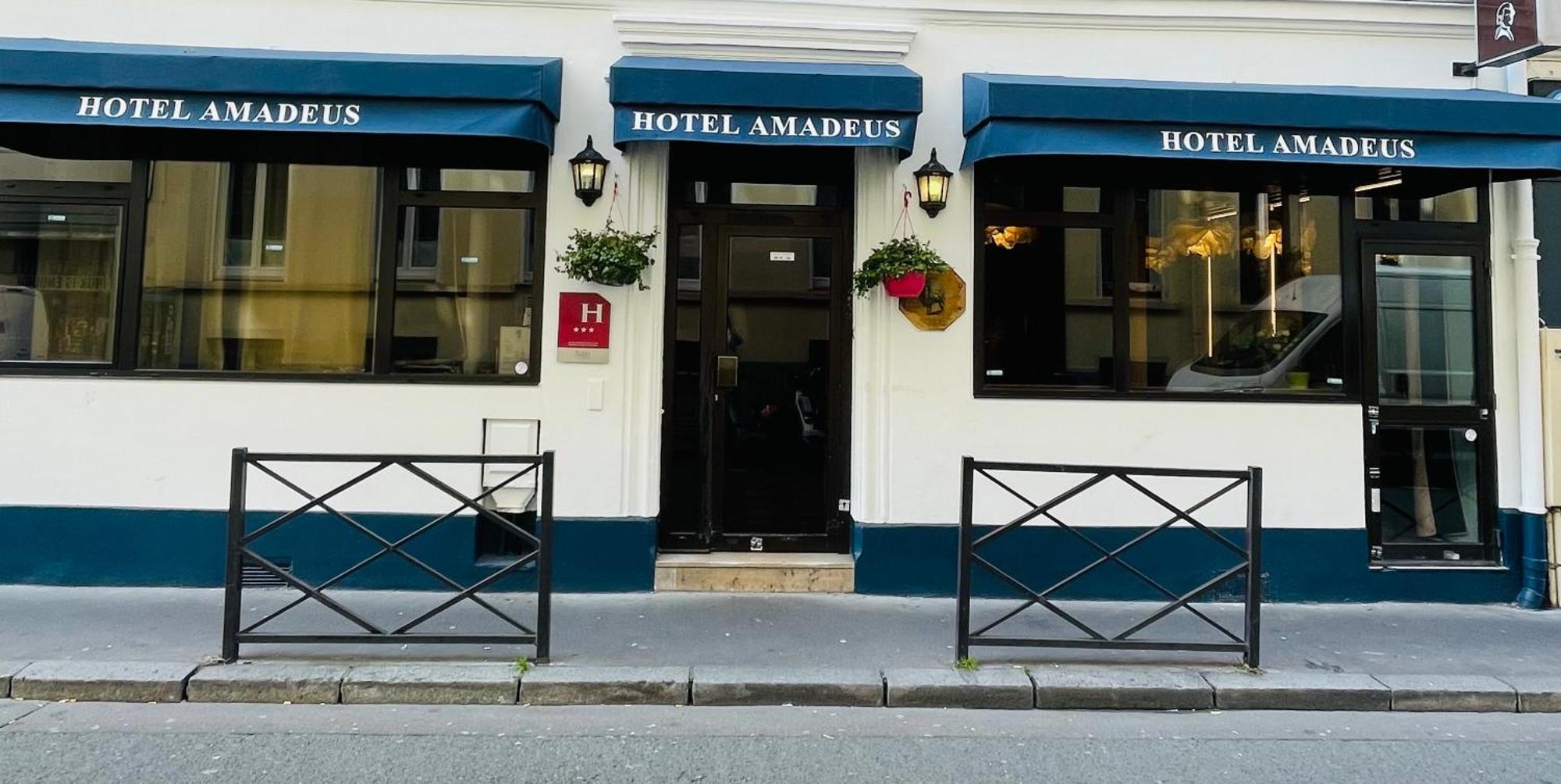 Amadeus Hotel Париж Экстерьер фото