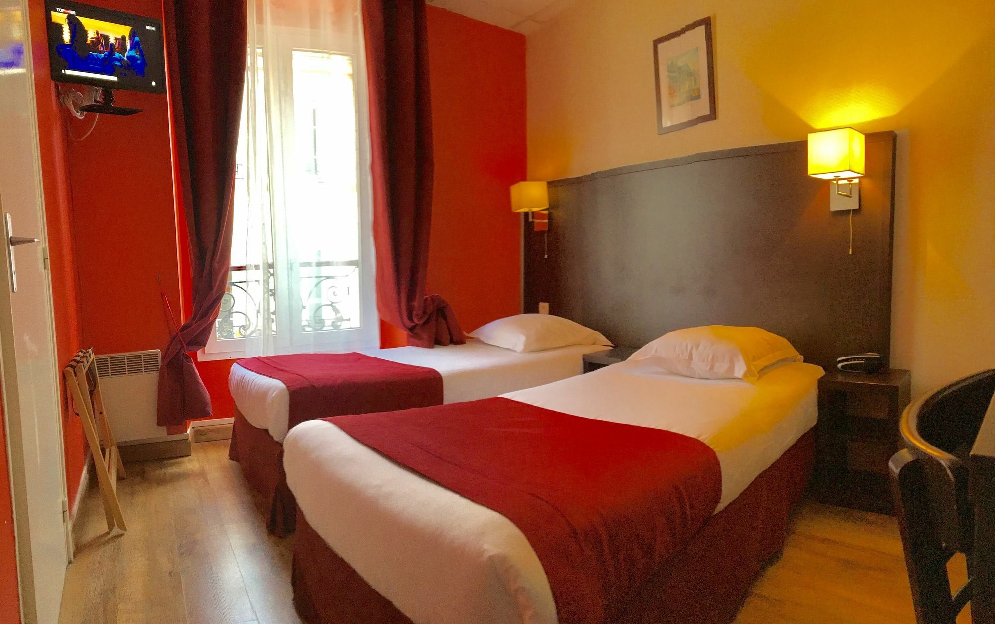 Amadeus Hotel Париж Экстерьер фото