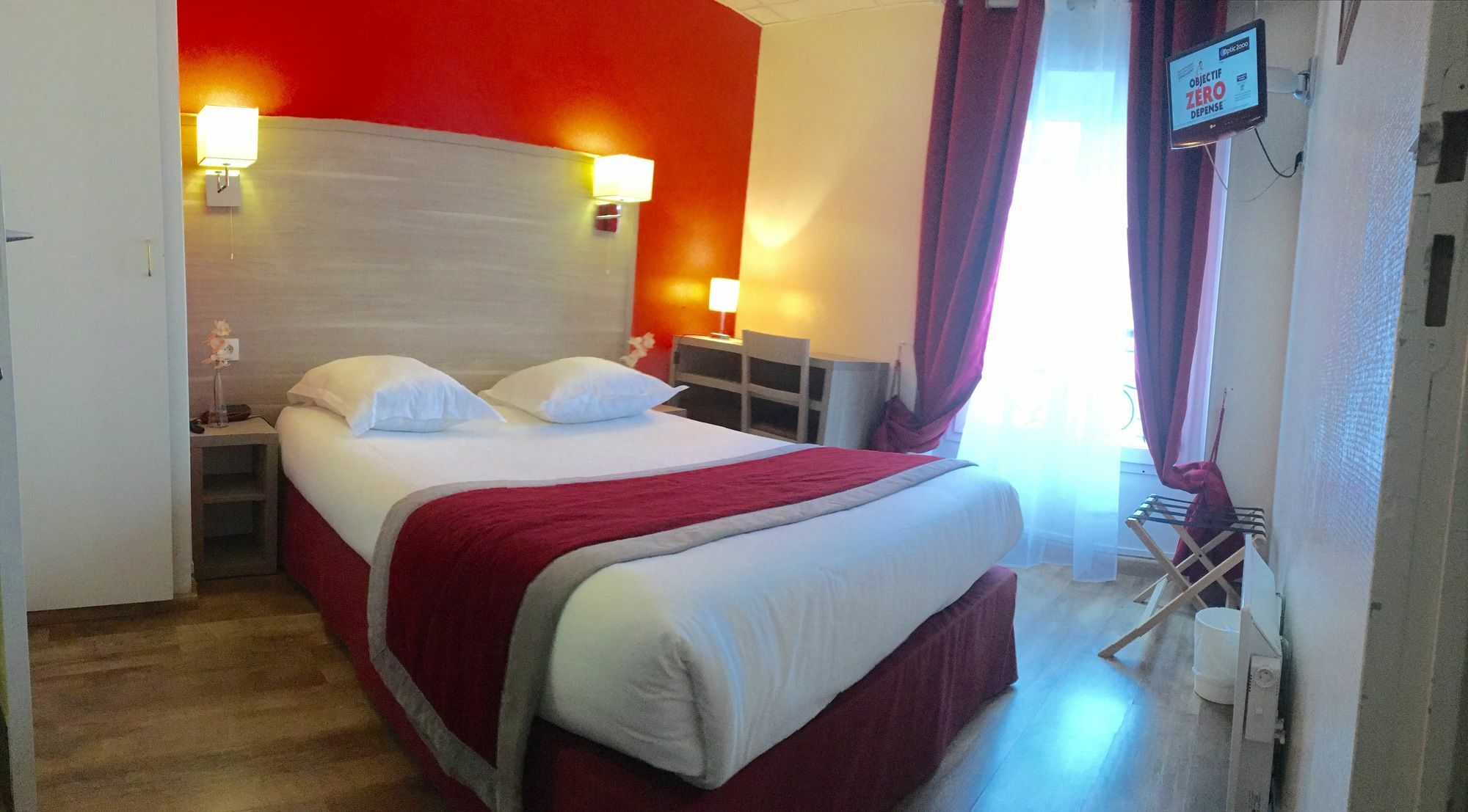 Amadeus Hotel Париж Экстерьер фото
